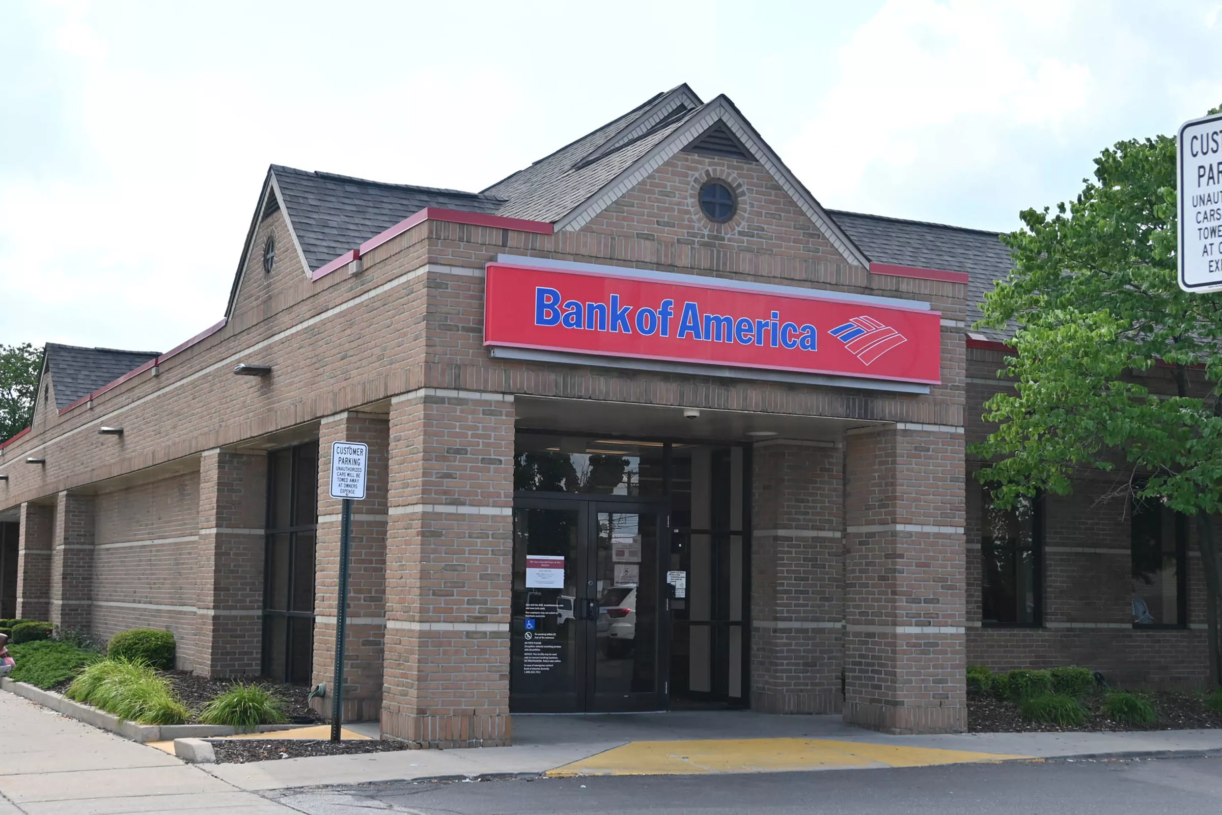 Bank of America Downtown Dearborn